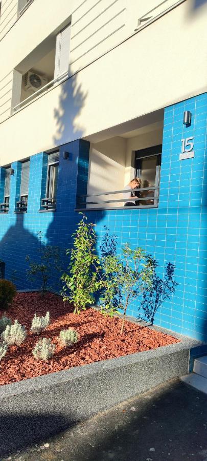 Apartamento Zvezdara Blue Star Belgrado Exterior foto